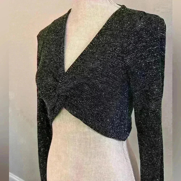 Forever21 crop top - Picture 3 of 5